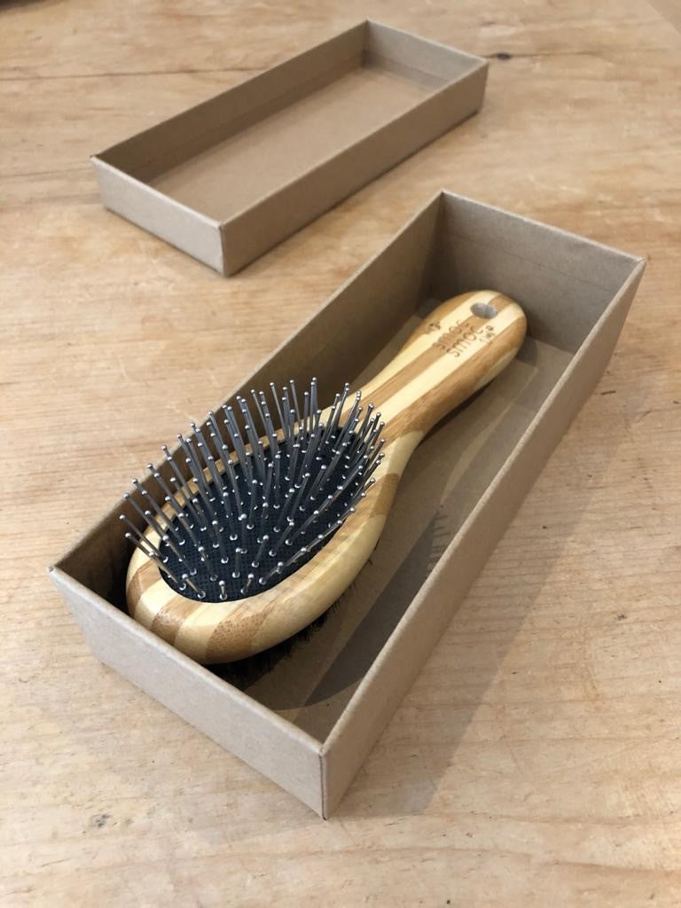 Dog Brush in Bamboo - smoc smoc dog!